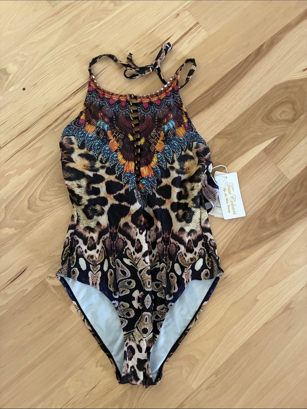 Size small One-Piece Swimwear in Multicolor Animal Print